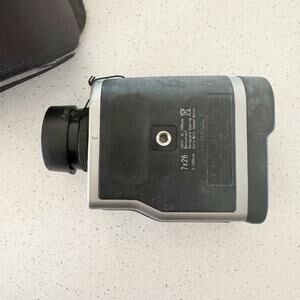 Golf Bushnell Laser Rangefinder PinSeeker With‎ Case 1500 Untested